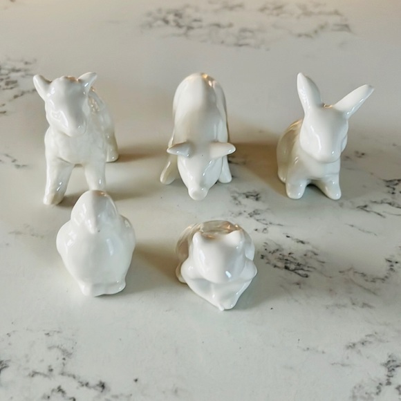 Creative Co-Op Stoneware Barnyard Animals Set of 9 - Picture 6 of 12